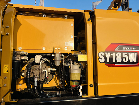 экскаватор колесный sany sy185w с аутригерами и отвалом Колесные экскаваторы Sany