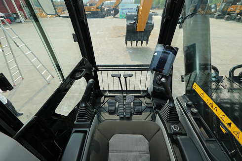 экскаватор гусеничный sany sy375h Гусеничные экскаваторы Sany