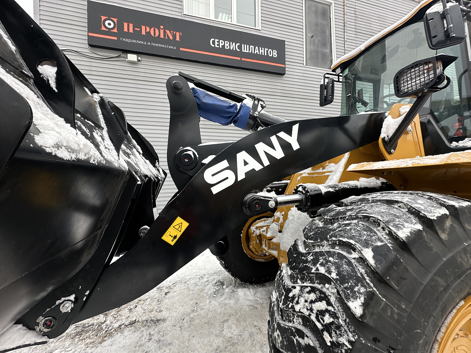 фронтальный погрузчик sany sw956k1 Фронтальные погрузчики Sany