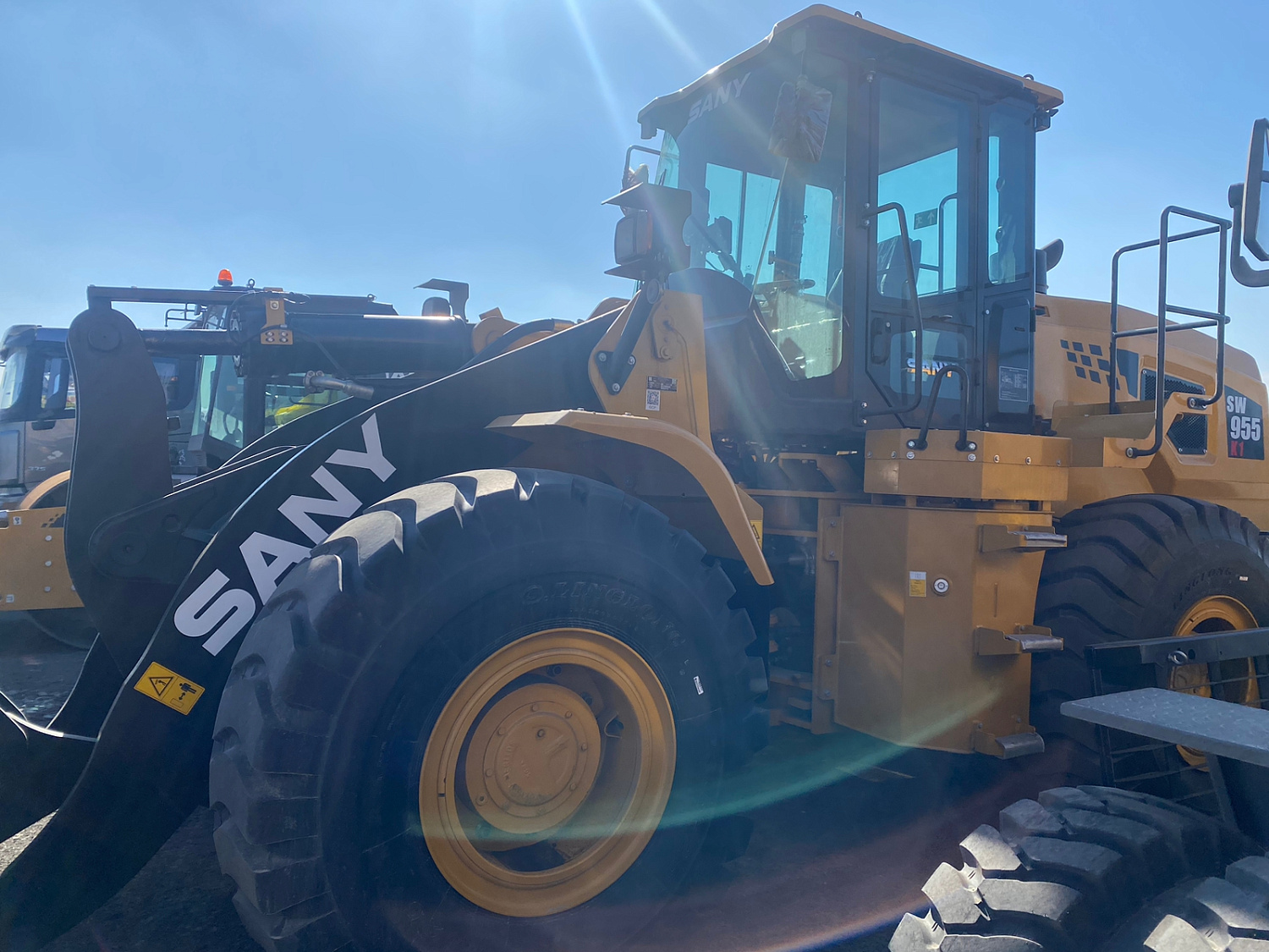 фронтальный погрузчик sany sw955k1 Фронтальные погрузчики Sany