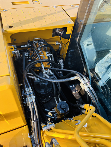 экскаватор колесный sany sy185w с аутригерами и отвалом Колесные экскаваторы Sany