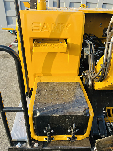 экскаватор колесный sany sy185w с аутригерами и отвалом Колесные экскаваторы Sany