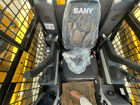 мини погрузчик sany st230v Мини погрузчики Sany