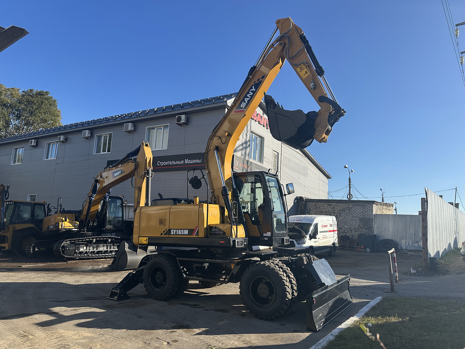 экскаватор колесный sany sy165w с аутригерами Колесные экскаваторы Sany
