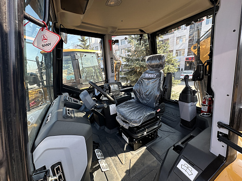 экскаватор погрузчик sany bhl 95 Экскаваторы погрузчики Sany