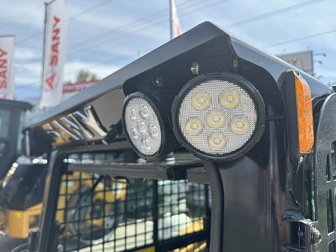 мини погрузчик sany st230v Мини погрузчики Sany