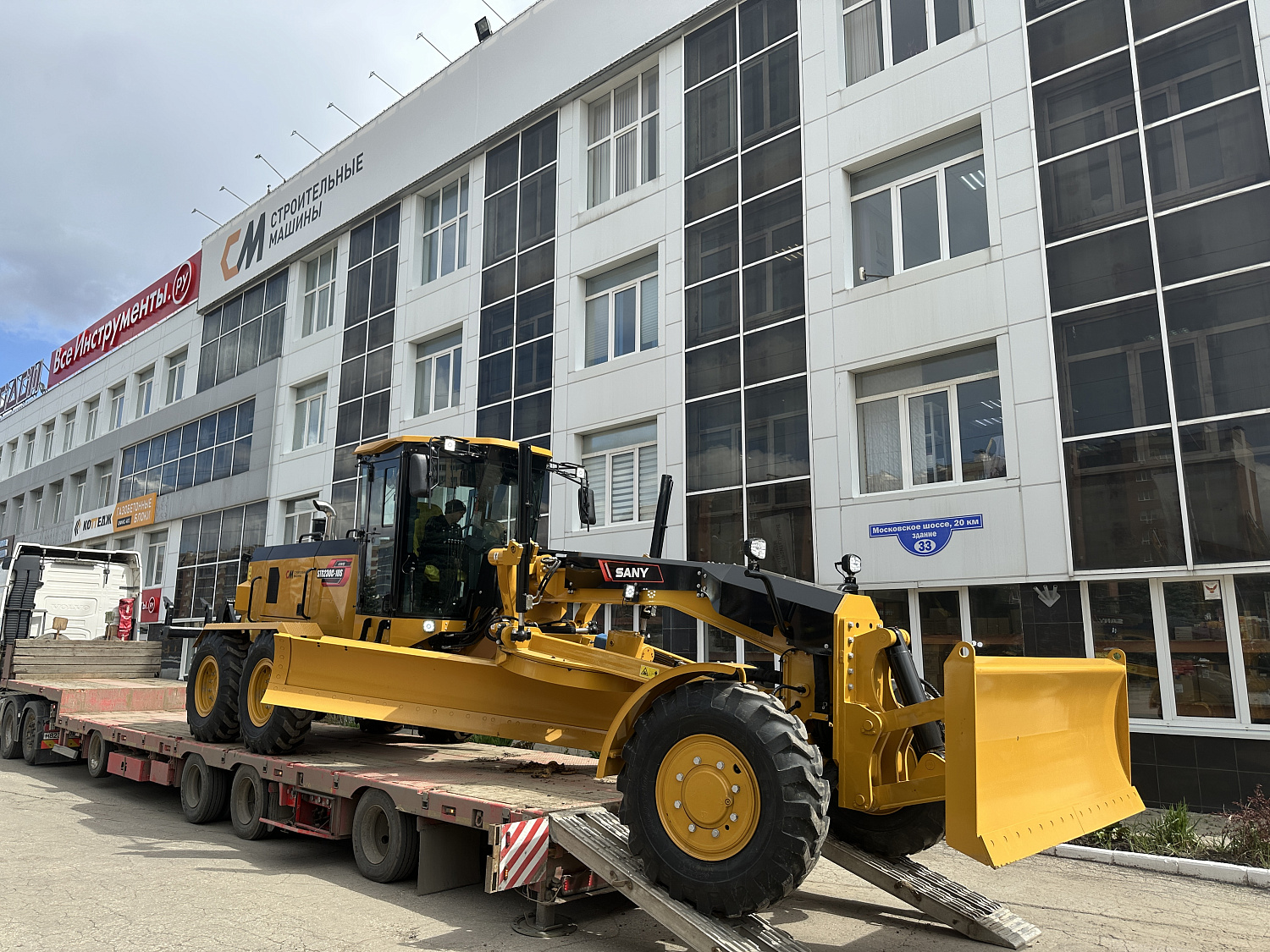 автогрейдер sany stg230c-10s awd – полноприводный 6х6 Грейдеры