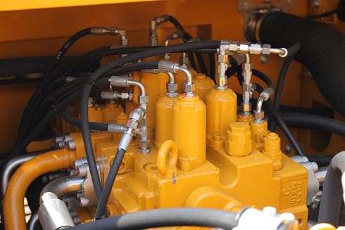 экскаватор гусеничный sany sy500h Гусеничные экскаваторы Sany