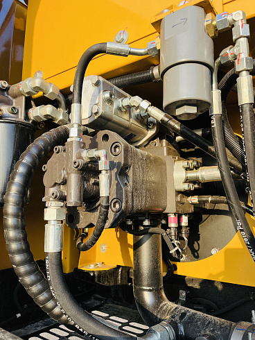 экскаватор колесный sany sy185w с аутригерами и отвалом Колесные экскаваторы Sany