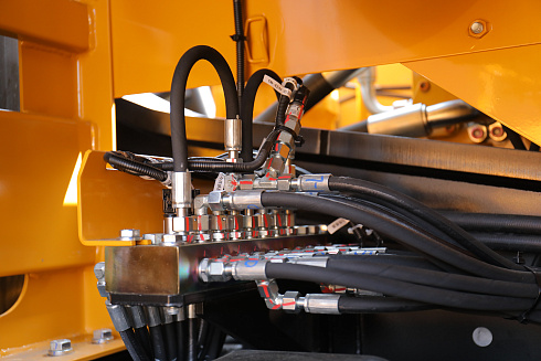 экскаватор гусеничный sany sy500h Гусеничные экскаваторы Sany