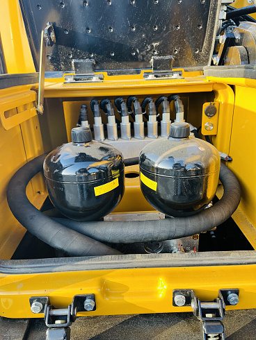 экскаватор колесный sany sy185w с аутригерами и отвалом Колесные экскаваторы Sany