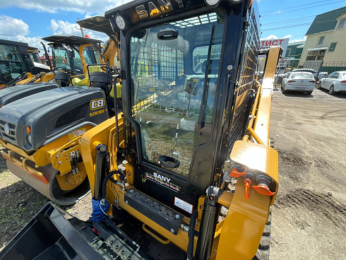 мини погрузчик sany st230v Мини погрузчики Sany