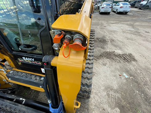 мини погрузчик sany st230v Мини погрузчики Sany