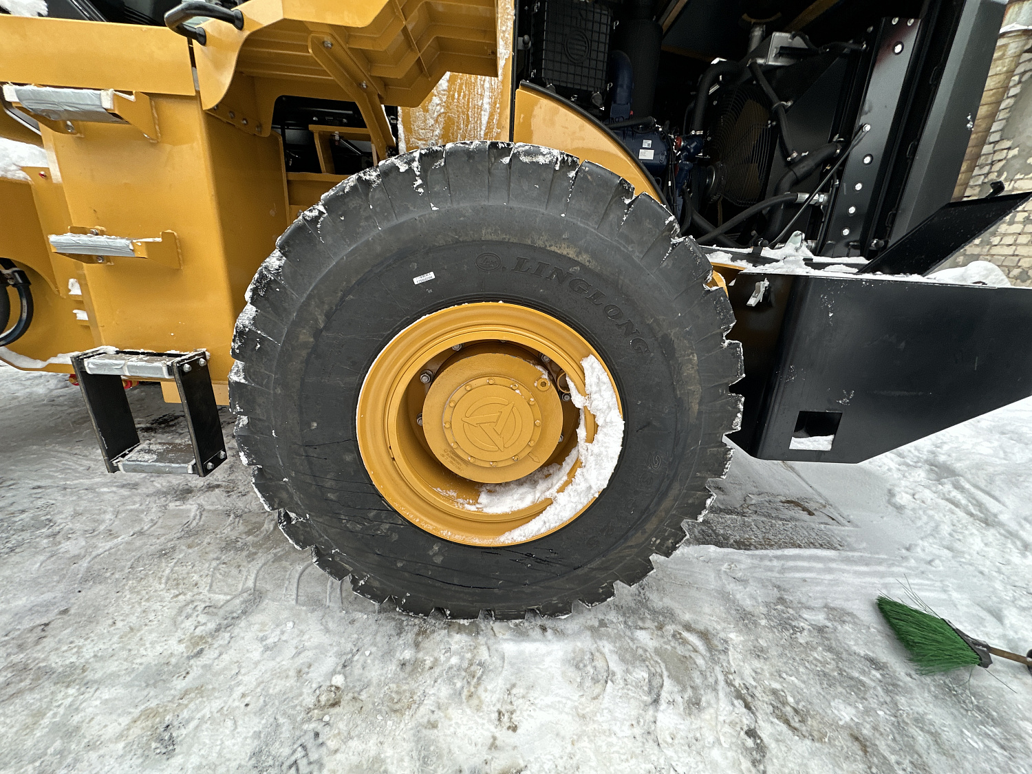 фронтальный погрузчик sany sw956k1 Фронтальные погрузчики Sany