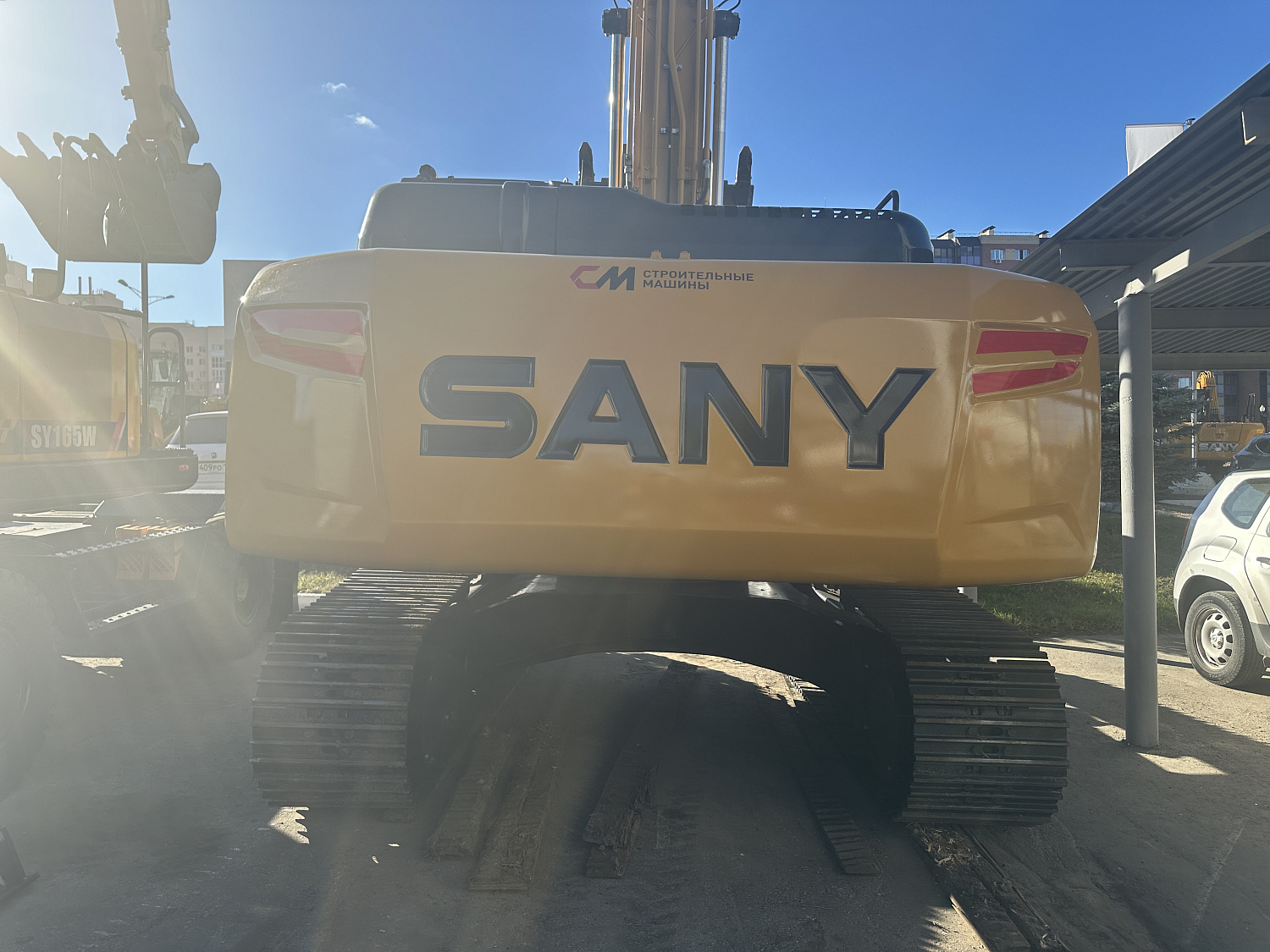 экскаватор гусеничный sany sy245h Гусеничные экскаваторы Sany