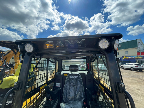 мини погрузчик sany st230v Мини погрузчики Sany