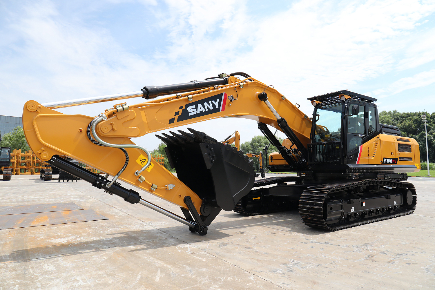экскаватор гусеничный sany sy365h Гусеничные экскаваторы Sany